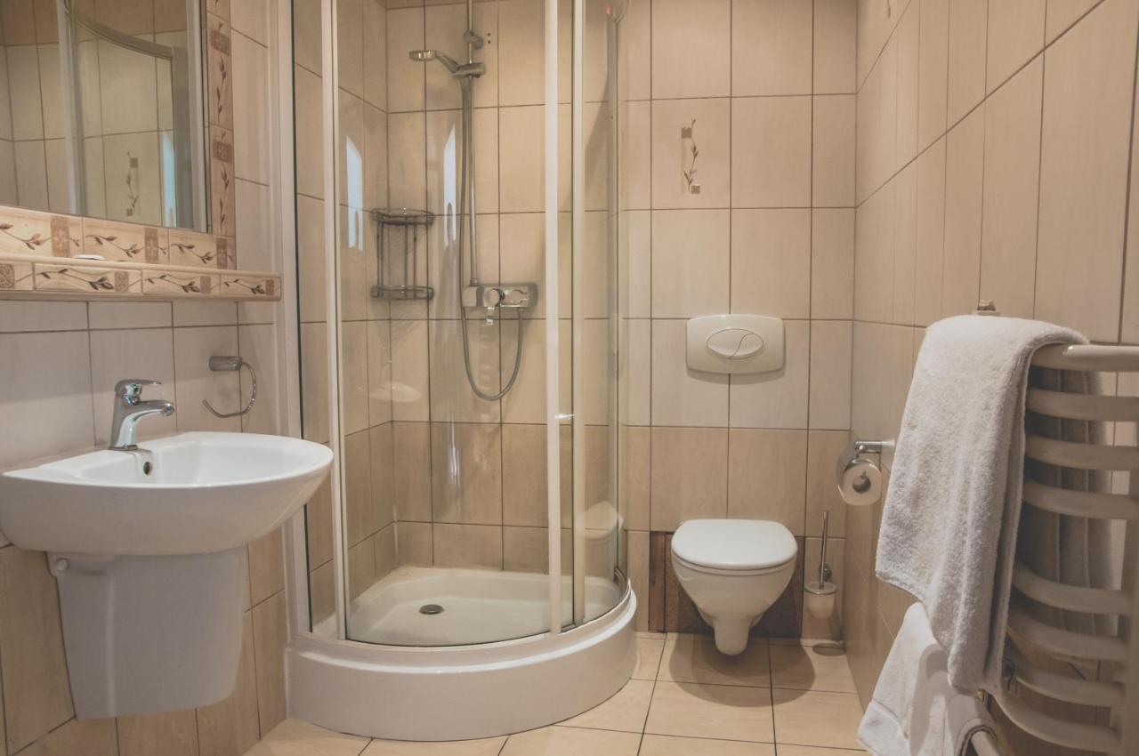 Hotel Dwa Ksiezyce Stary Toruń Exterior foto